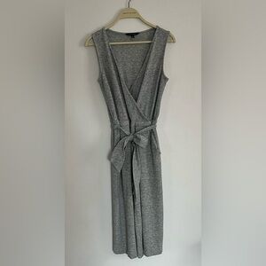 Banana Republic sleeveless cropped belted jumpsuit size 4P